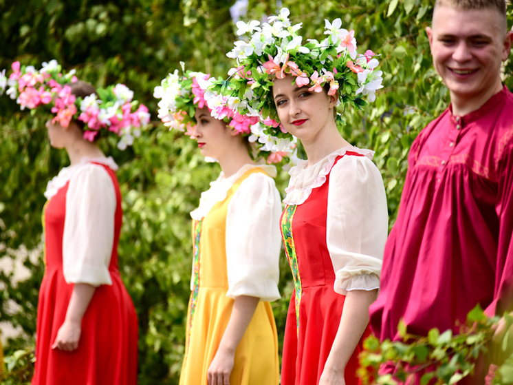В празднике «Троицкие хороводы» участвовали больше 30 тысяч жителей и гостей Орловской области