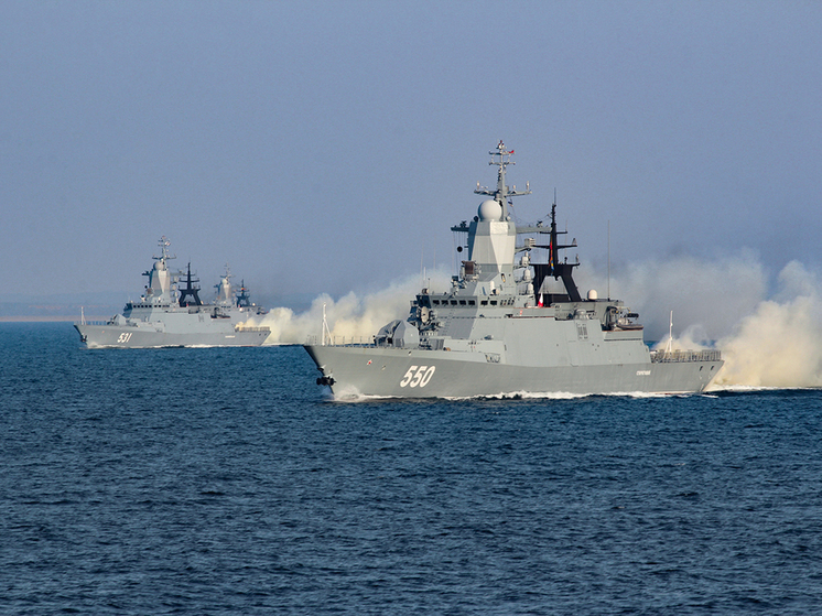 Балтфлот РФ приступил к учениям с участием до 40 боевых кораблей