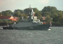 Флотские маневры демонстрируют возможности ВМФ России

