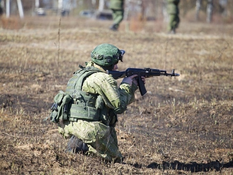 Ежемесячную выплату участникам СВО будут предоставлять полностью деньгами