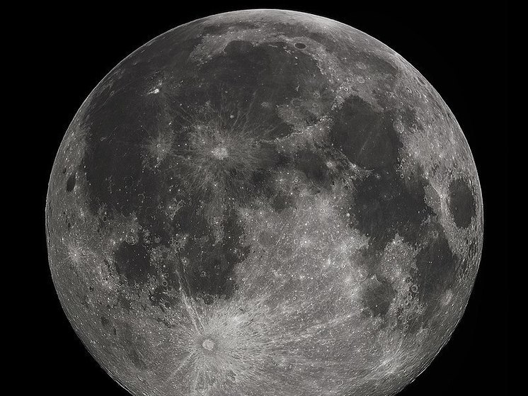 Названа дата старта первой в XXI веке российской лунной миссии