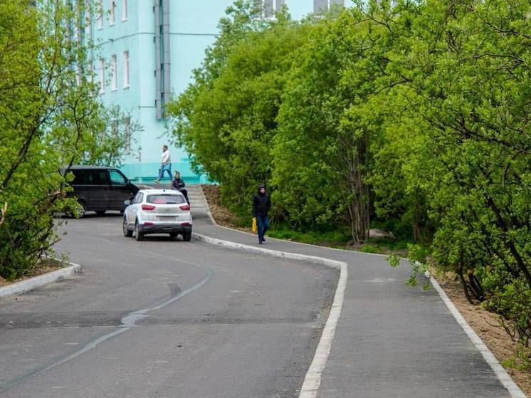 В Мурманске завершается ремонт проезда между улицами Александра Невского и Кирпичной