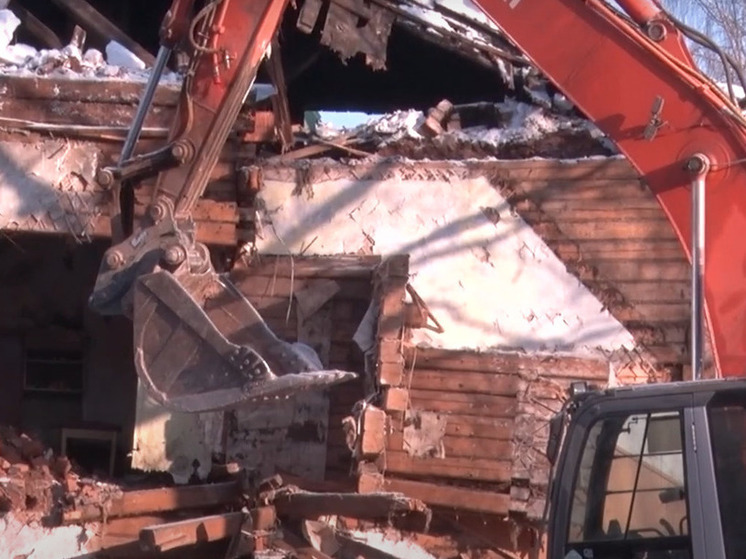 В Кирове список заброшенных объектов пополнили 112 зданий и строений