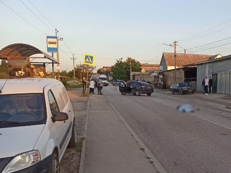 Мотоциклист погиб в тройном ДТП в Симферополе