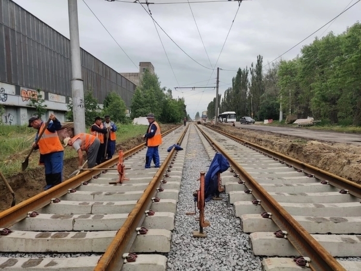 В Липецке продолжают реконструкцию трамвайных путей