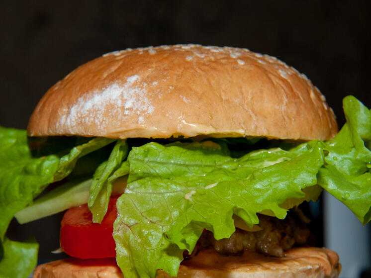 Диетолог Ольга Деккер назвала продукты, которые способны спровоцировать депрессию