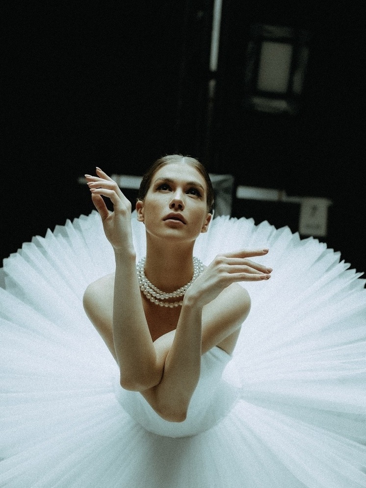 На купюре с изображением Большого театра поставили виртуальный балет