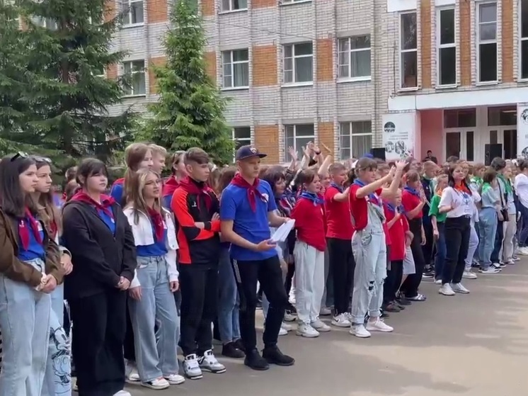 Губернатор Ярославской области навестил отдыхающих в регионе белгородских детей