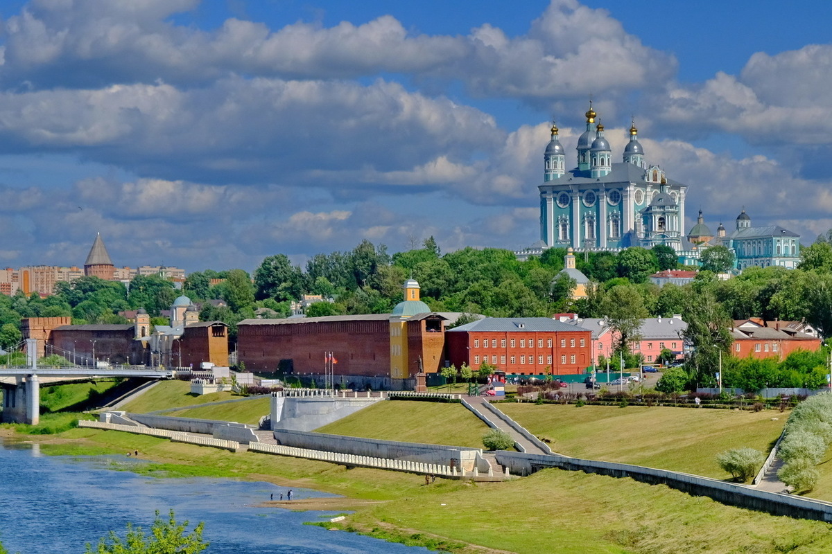 Москва центр смоленска