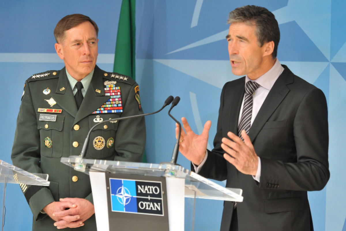 Rasmussen: NATO countries can send troops to Ukraine