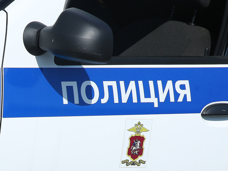 Спецслужбы несколько часов не забирали труп рядом с одним из многоквартирных домов Подольска