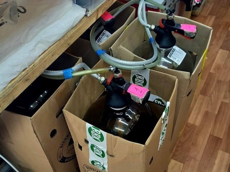 За первую неделю лета в Сочи полицейские изъяли более 2,5 тонн алкогольной продукции