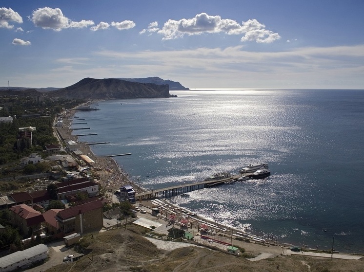 Аксенов: после подрыва Каховской ГЭС Крым закачивает воду из Северо-Крымского канала