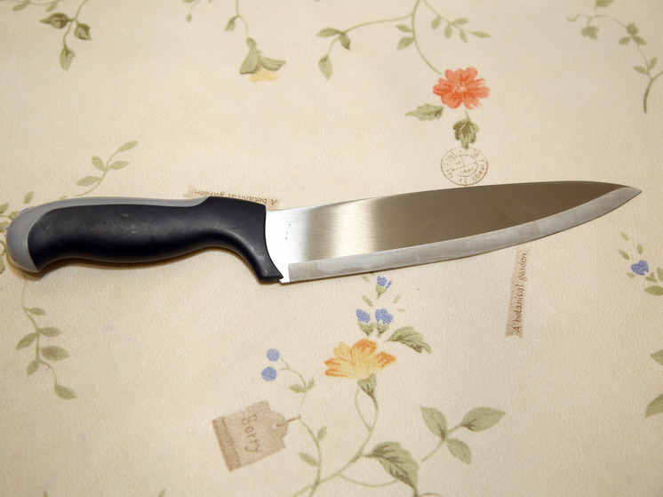 На Камчатке ревнивец ранил ножом двоих подростков