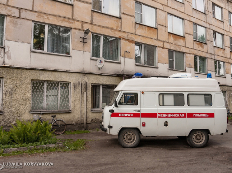 Несчастный случай произошел с рабочим на заводе в Карелии