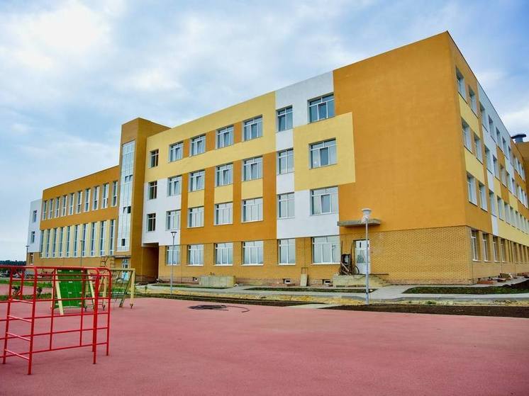 Губернатор Орловской области лично проверил ход строительства школы на улице Зеленина