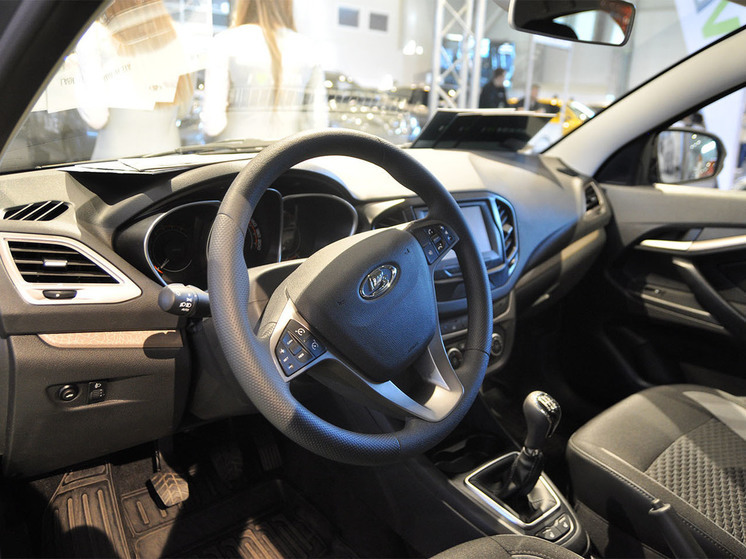 Три московских дилера "АвтоВАЗ" попали под проверку из-за высоких цен на Lada Vesta NG