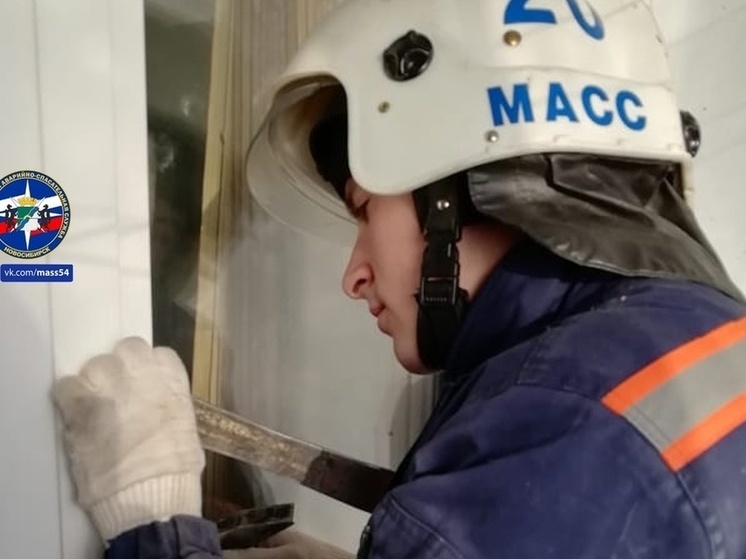 В Ленинском районе Новосибирска обнаружили мертвую пенсионерку в запертой квартире