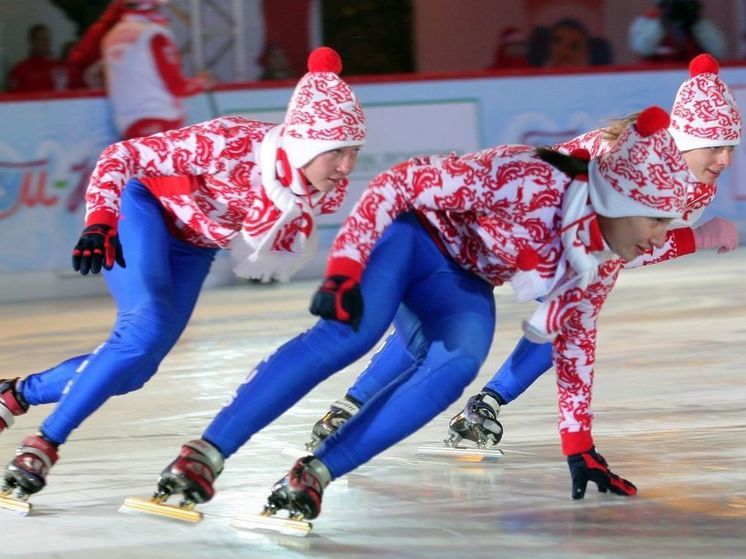 Совет Международного союза конькобежцев оставил в силе отстранение россиян от соревнований