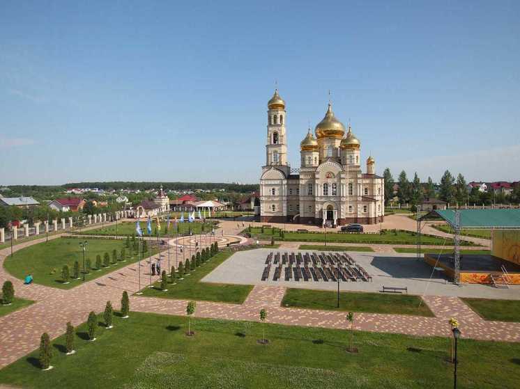 12 июня в Духовно-православном центре «Вятский Посад» пройдёт празднование Дня России