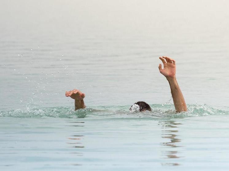 В Башкирии нетрезвый мужчина утонул, отправившись купаться в пруд