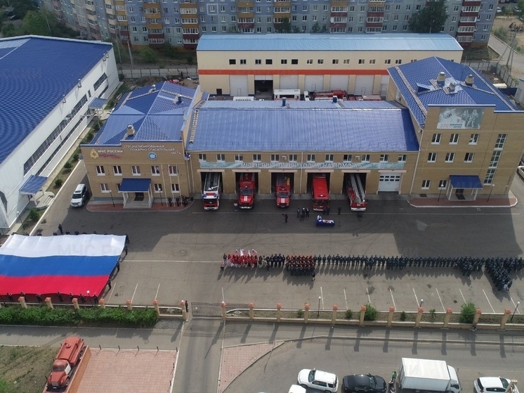 Женщину и отца с сыном в День России наградили за спасение утопавших в Чите