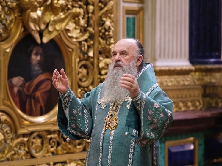 В Исаакиевском соборе прошло богослужение в честь 165-летия его освящения