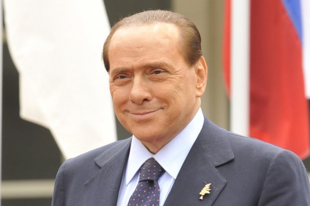 «Милан» выразил соболезнования в связи со смертью экс-владельца клуба Берлускони