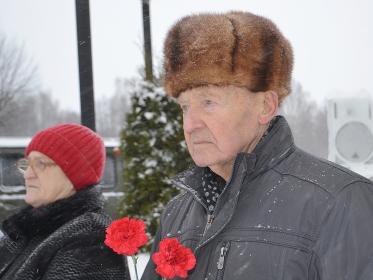 95 лет исполнилось ветерану войны Петру Федорову из Тверской области