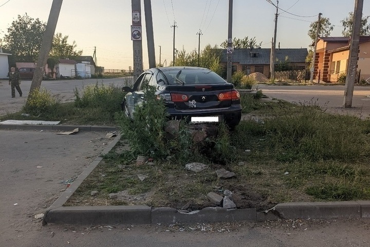 Водитель сергеев на личной автомашине попал в дорожно транспортное происшествие