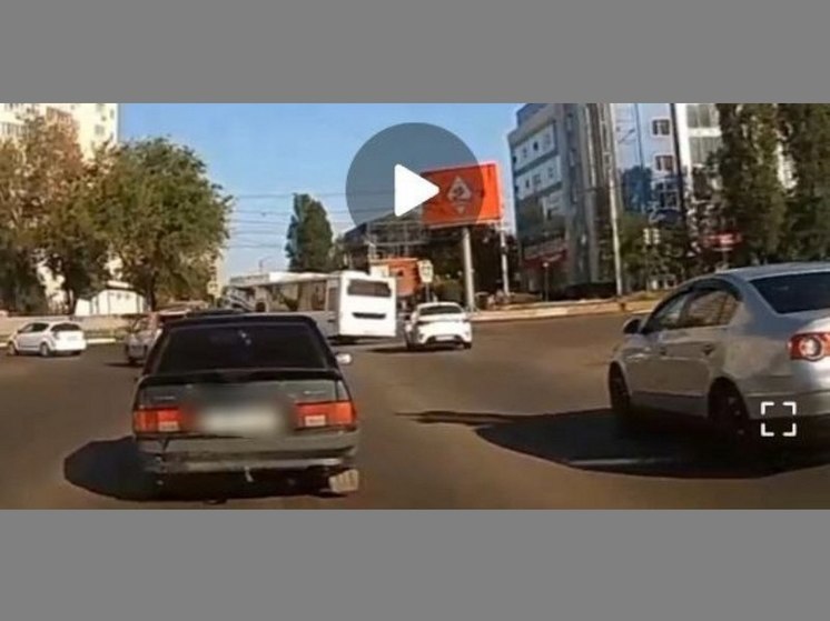 В Воронеже водителя автобуса оштрафовали после сообщения о нарушении в чат-бот ГИБДД