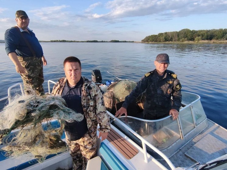 В выходные два саратовских чиновника устроили облаву на браконьеров