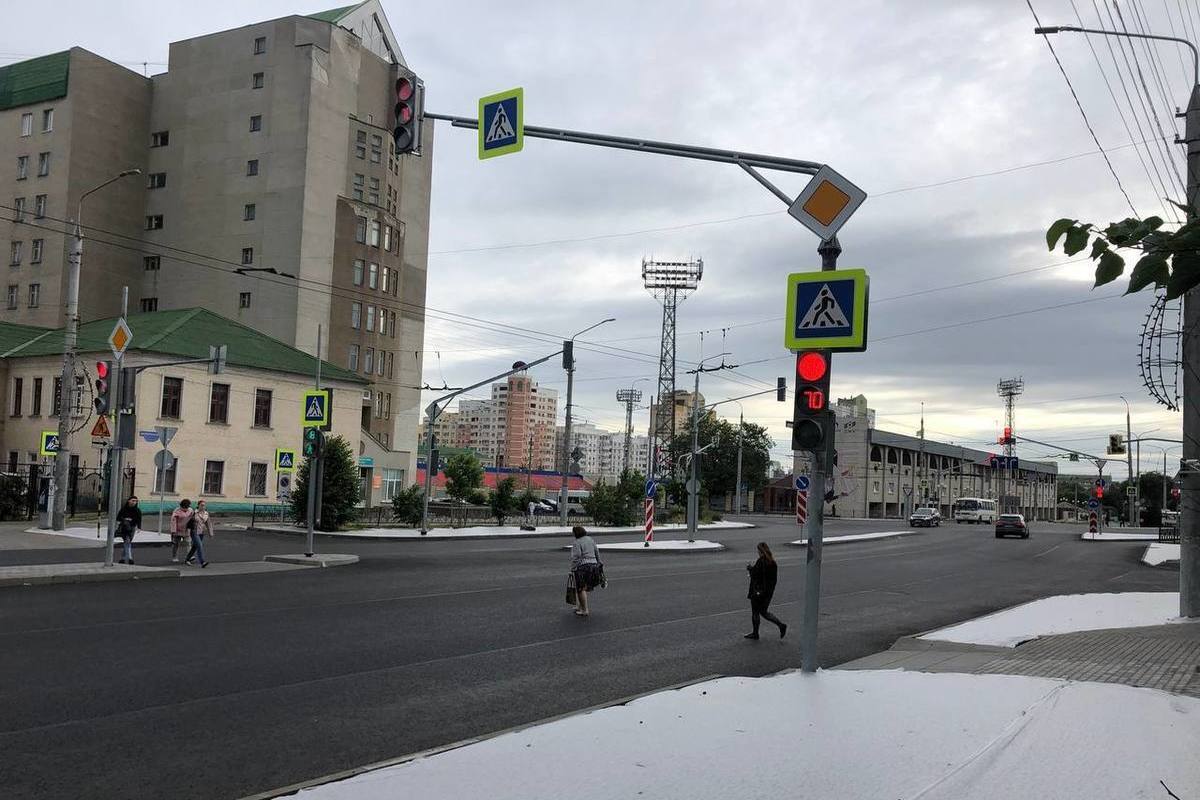 Белгородских автомобилистов предупредили о запуске нового светофора - МК  Белгород