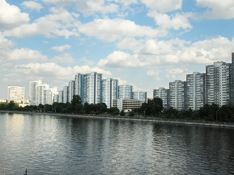Для покупки квартиры в Москве придется работать 12-15 лет