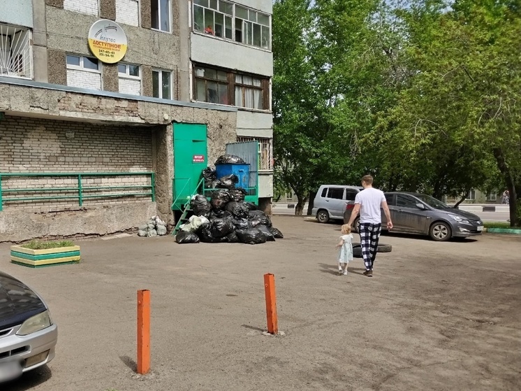 Провал мусорной реформы: жители Красноярска жалуются на стихийные свалки в городе
