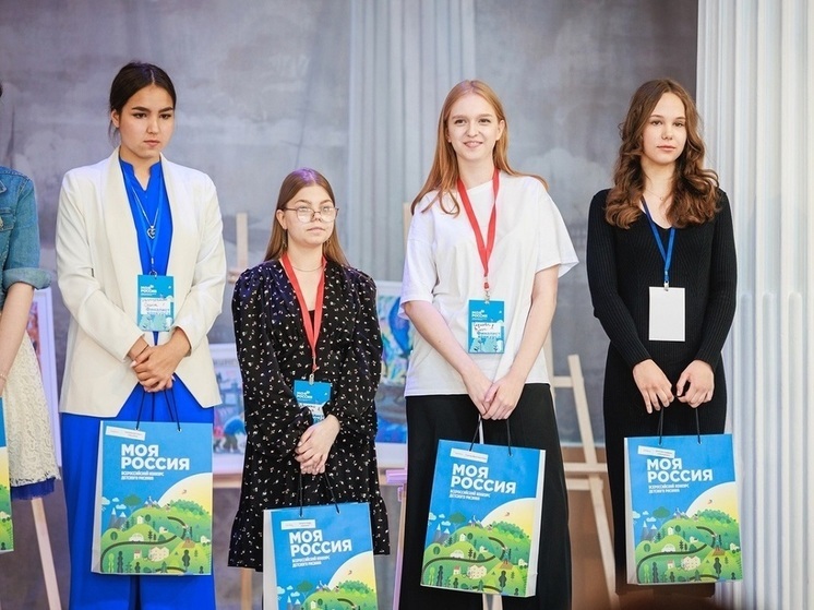 Юная смолянка попала в финал Международного конкурса детского рисунка