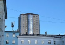 Министерство строительства Мурманской области получило из резервного фонда 100 млн рублей на оказание соцподдержки гражданам. Средства должны быть потрачены на улучшение жилищных условий северян.