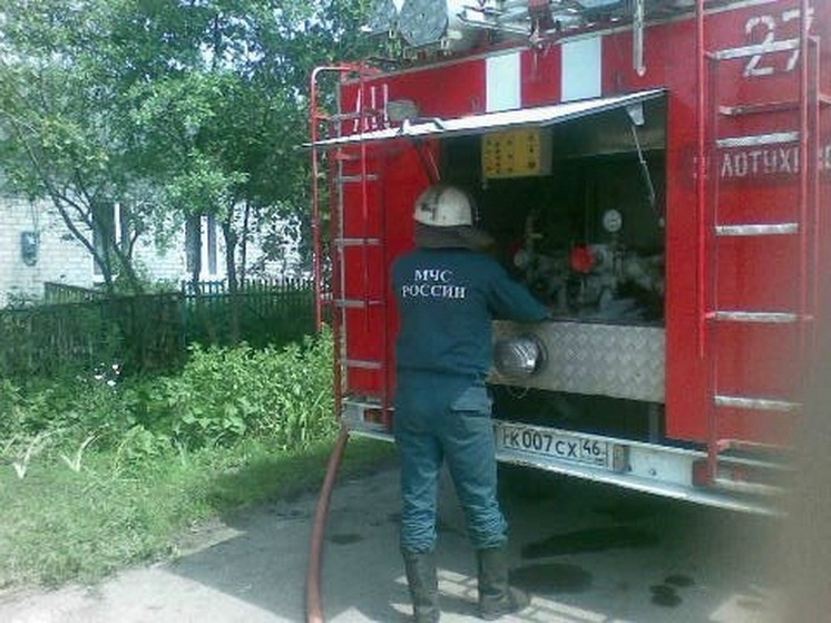 В курской деревне Будановка сгорел автомобиль Kia: пострадал 40-летний мужчина
