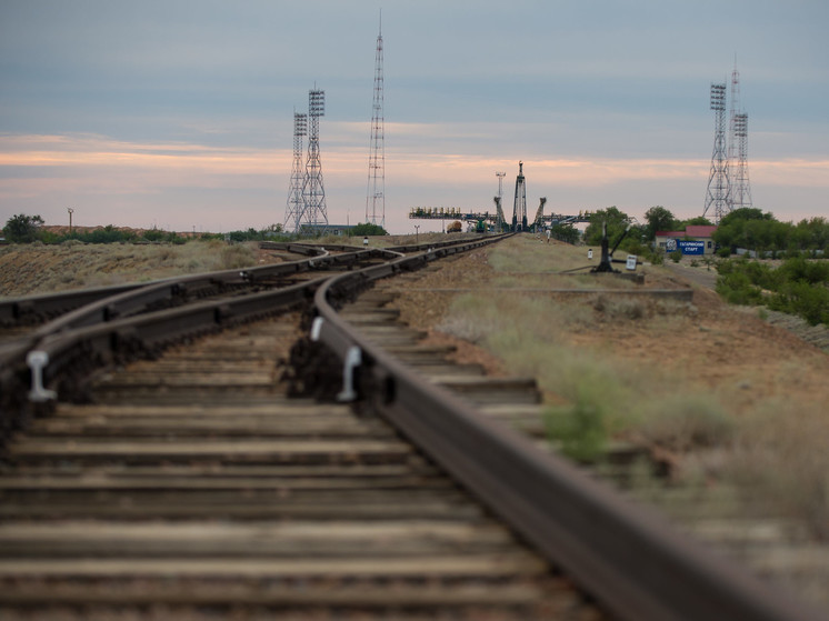 Казахстанская железная дорога на месяц запретила импорт российского авиатоплива