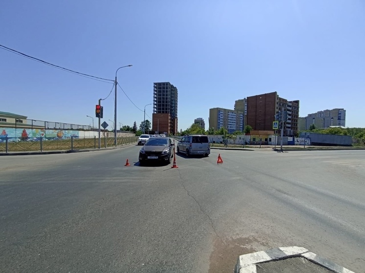 Девочка-подросток пострадала в аварии в Омске