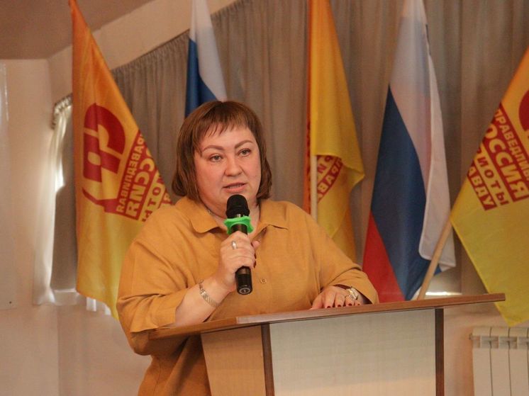 Алтайские социалисты выдвинули Евгению Боровикову на выборы губернатора