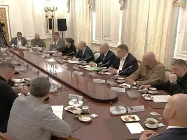 Военкор Сладков раскрыл детали встречи репортеров и блогеров с президентом Путиным