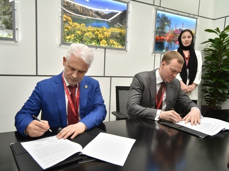 В первый день ПМЭФ рязанский губернатор Малков подписал 7 соглашений о сотрудничестве