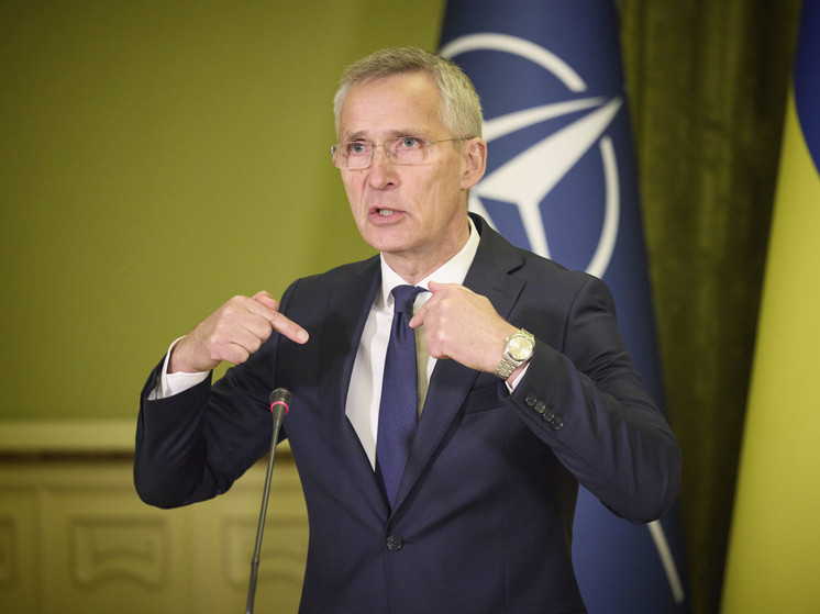 Столтенберг заявил, что Украина получит сигнал о вступлении в НАТО