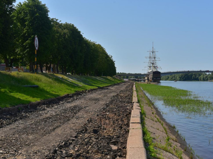 На набережной Александра Невского в Новгороде установят понтон для маломерных судов