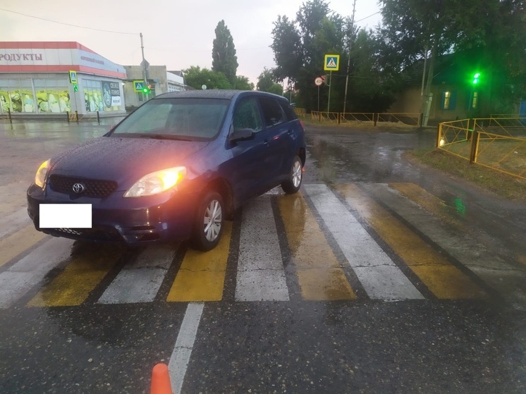 В Буденновске водитель из-за дождя сбил 59-летнюю женщину на пешеходном переходе