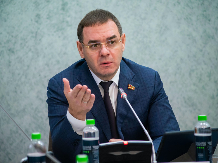 Депутаты приняли отставку председателя Законодательного Собрания Челябинской области
