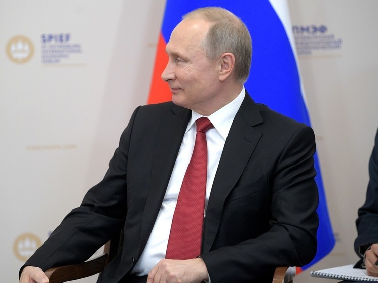 Песков: в выступлении на ПМЭФ Путин даст детализированную оценку российской экономике