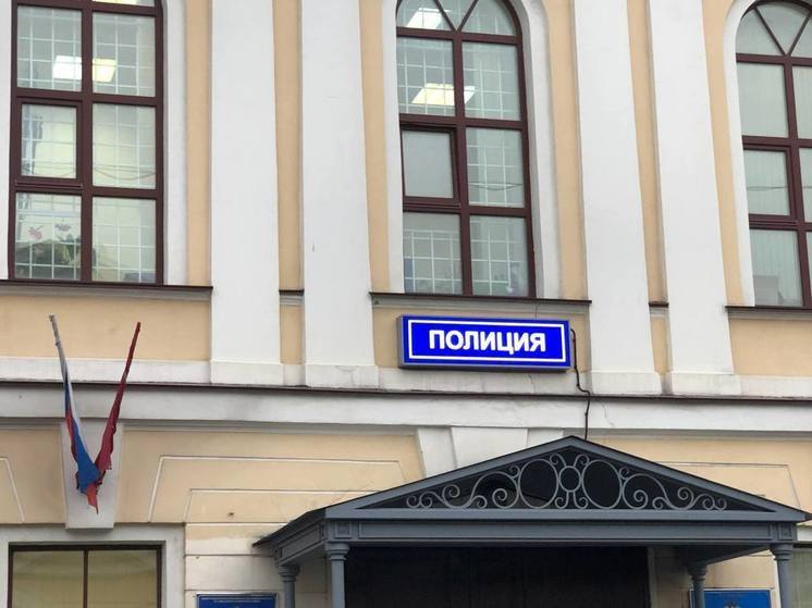 В Петербурге пенсионерка умерла из-за застрявшего в горле куска ваты от протеза