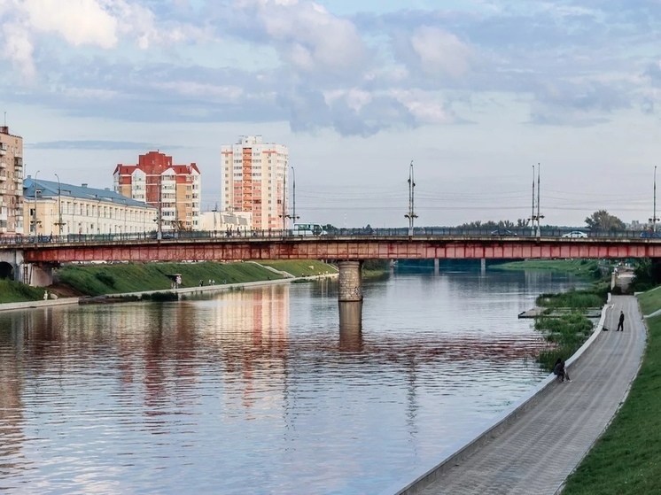 Не оправдали ожиданий: движение по Красному мосту не откроется даже к выборам губернатора